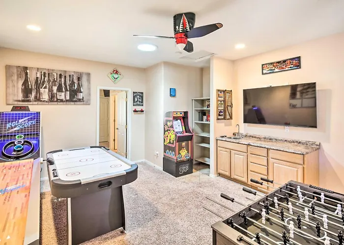 Heated Pool & Game Room: Havasu Retreat *