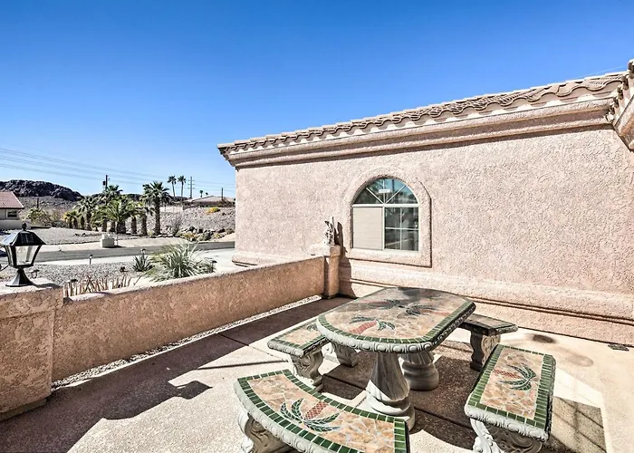 Holiday home Heated Pool & Game Room: Havasu Retreat