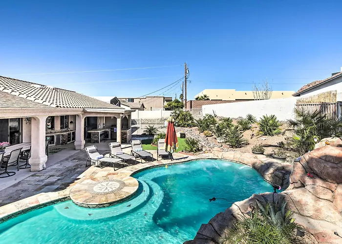 Holiday home Heated Pool & Game Room: Havasu Retreat *