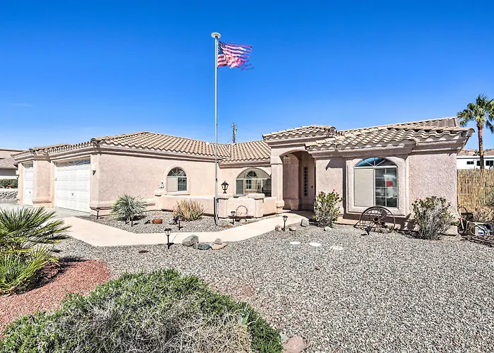 Holiday home Heated Pool & Game Room: Havasu Retreat